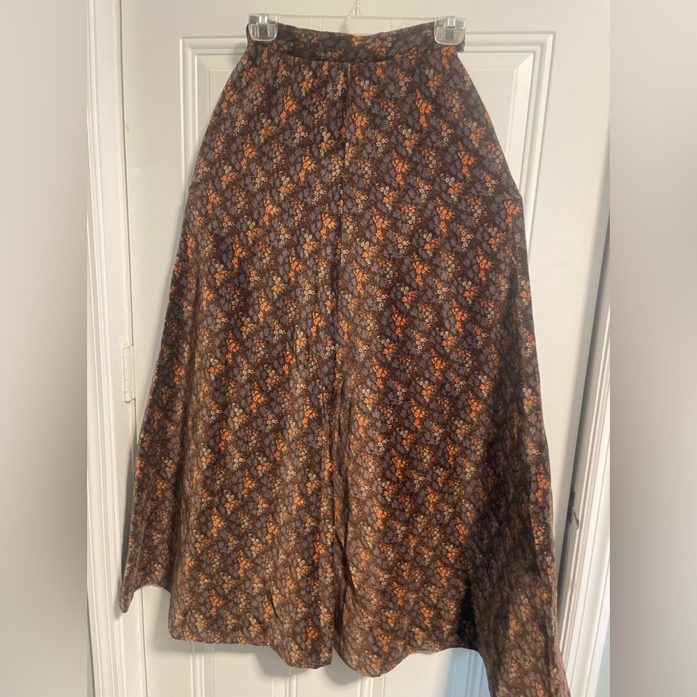 Century Of Boston Velvet Floral Print A-Line Skirt Size 2